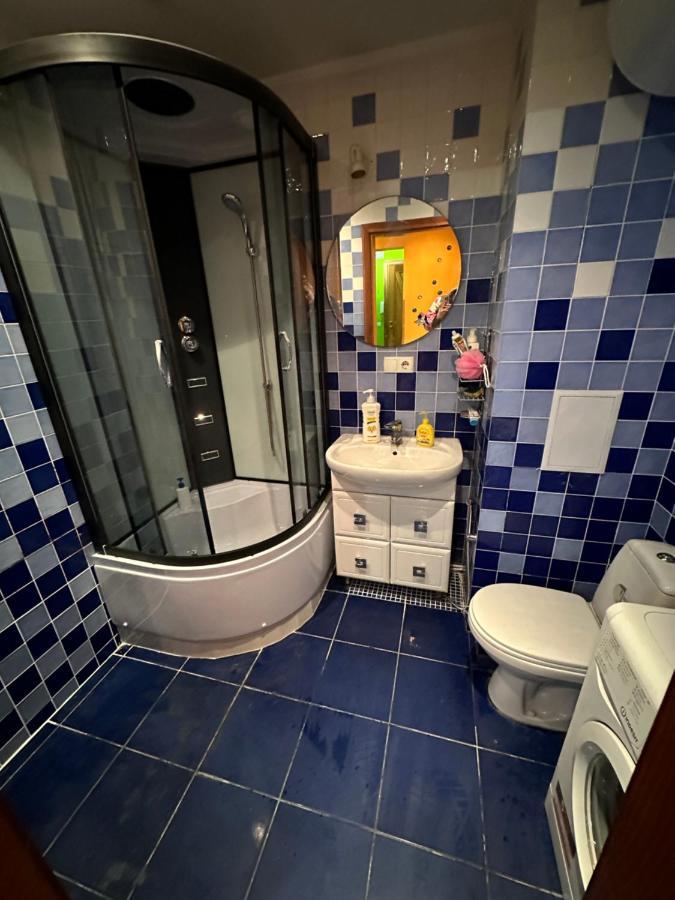 Adventure Apartment Kiev Luaran gambar